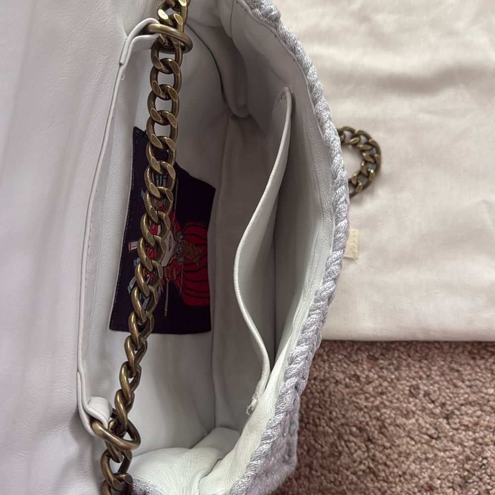 Kooreloo Handbag! - image 4